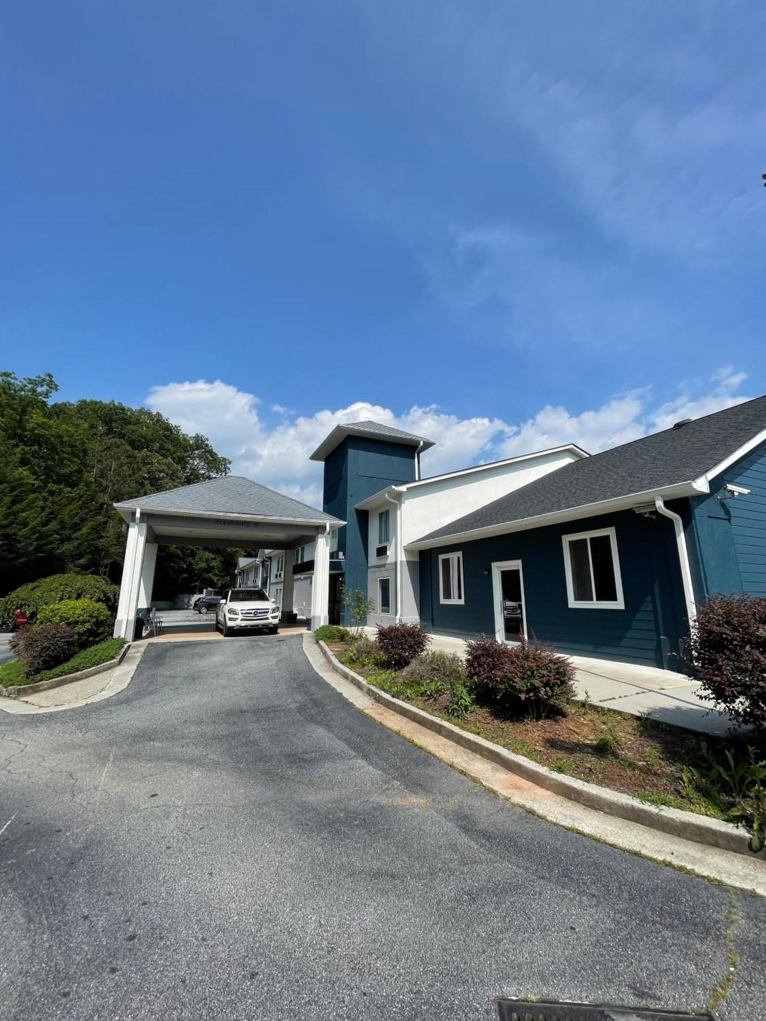 فندق Clarion Pointe-Dillard Near Blue Ridge Mountains المظهر الخارجي الصورة