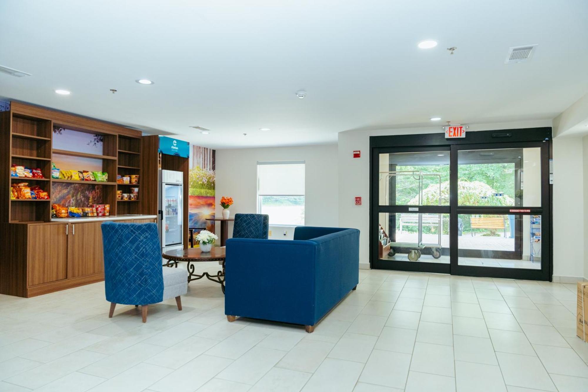 فندق Clarion Pointe-Dillard Near Blue Ridge Mountains المظهر الخارجي الصورة