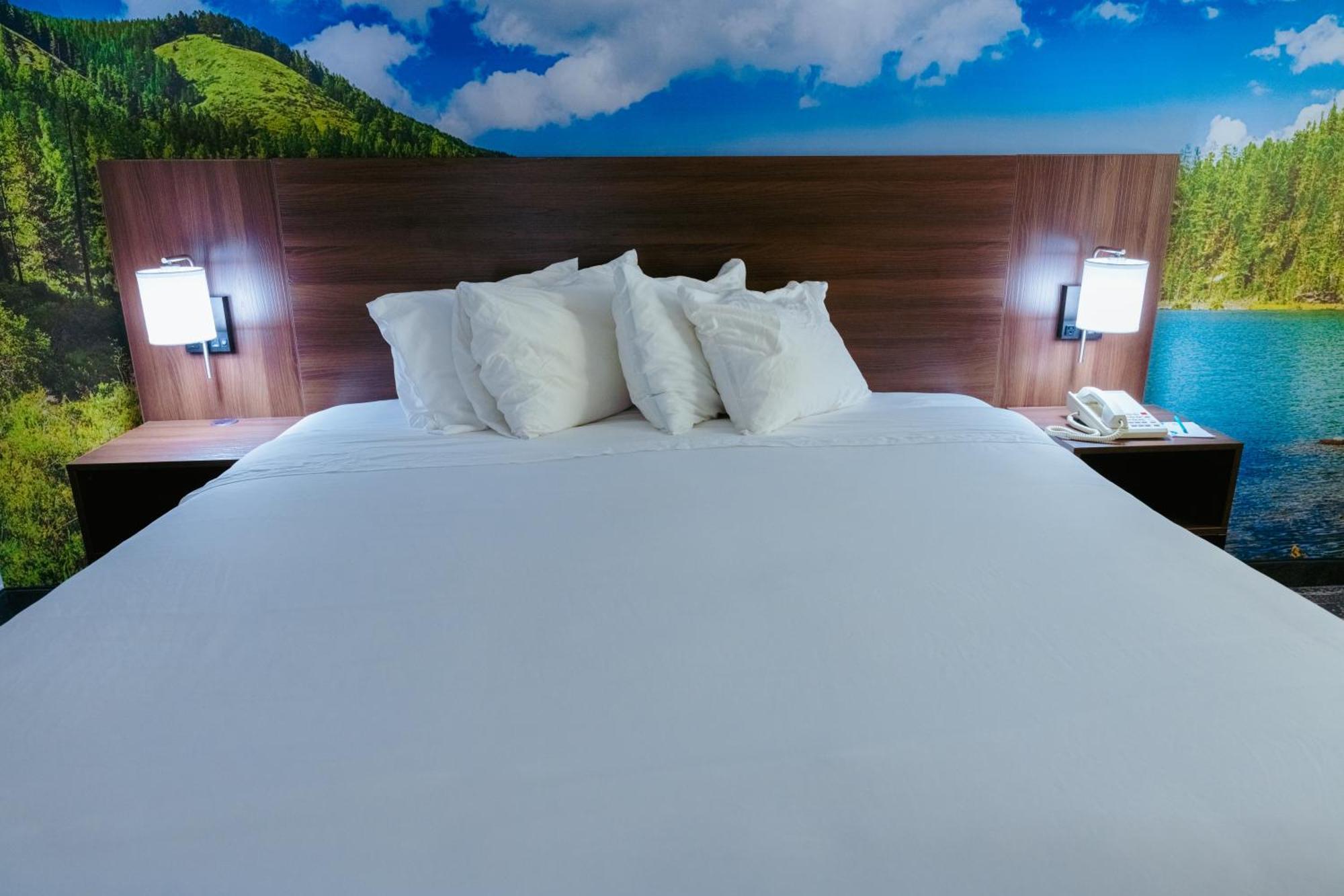 فندق Clarion Pointe-Dillard Near Blue Ridge Mountains المظهر الخارجي الصورة